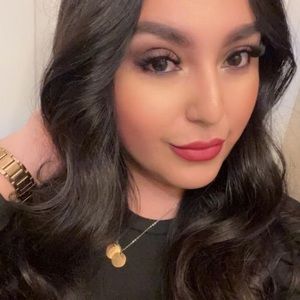 Meet your Posher, Erika